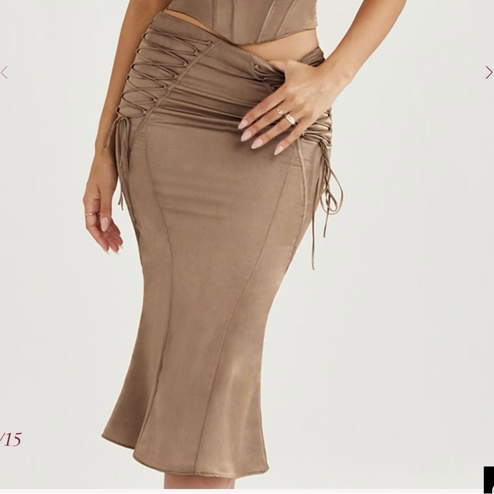 SIDONIE
Latte Satin Lace Up Midi Skirt